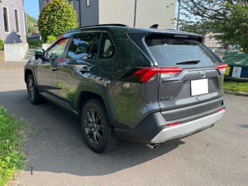 RAV4-1