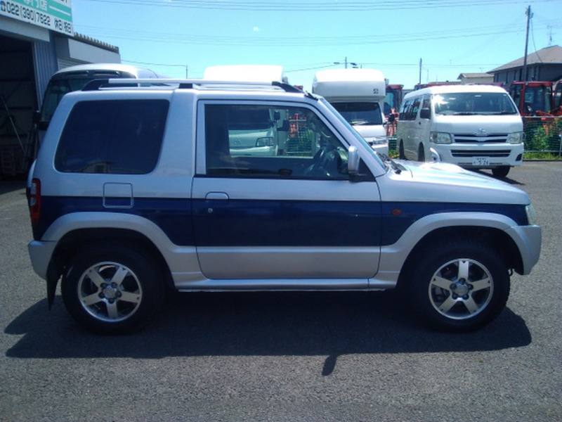 PAJERO MINI