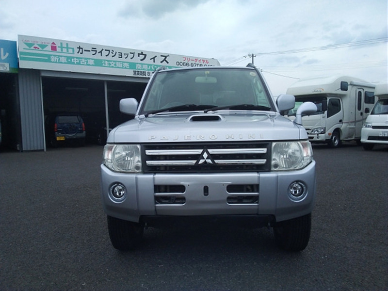 PAJERO MINI