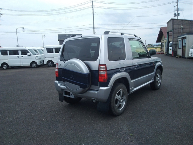 PAJERO MINI