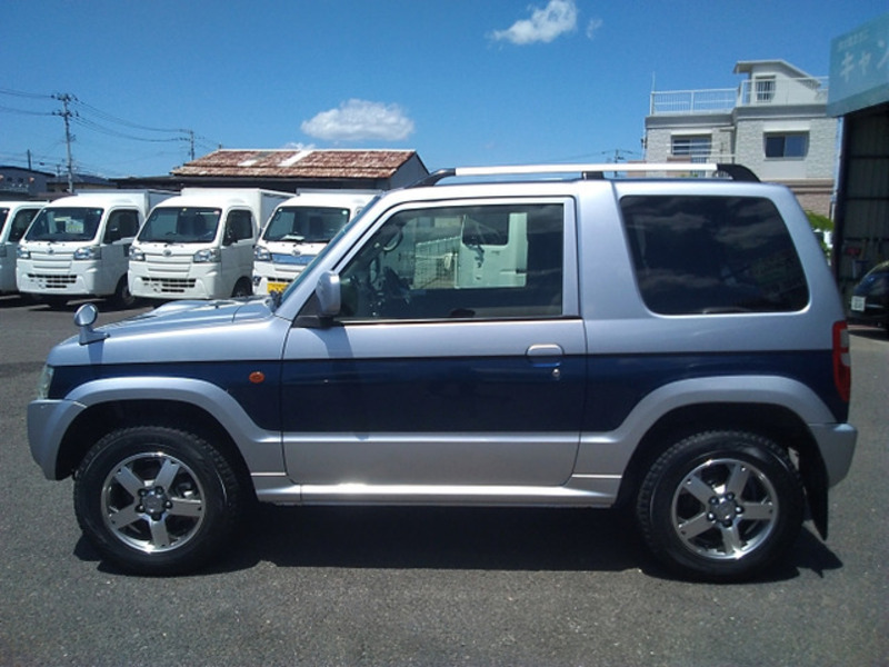PAJERO MINI