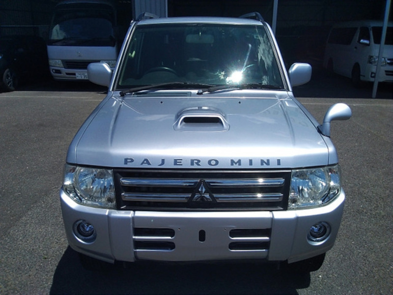 PAJERO MINI