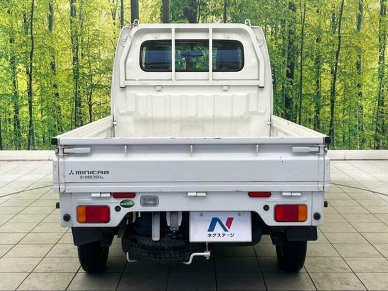 MINICAB TRUCK