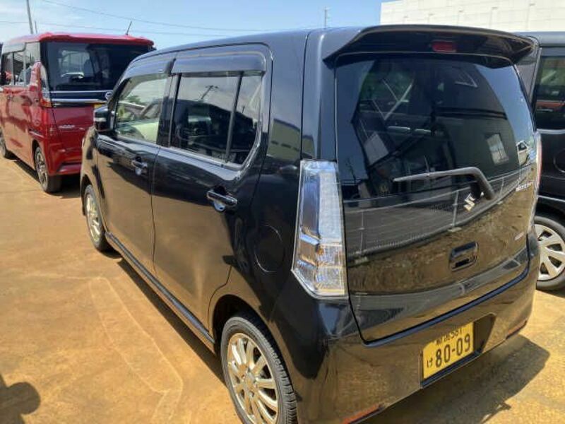 WAGON R
