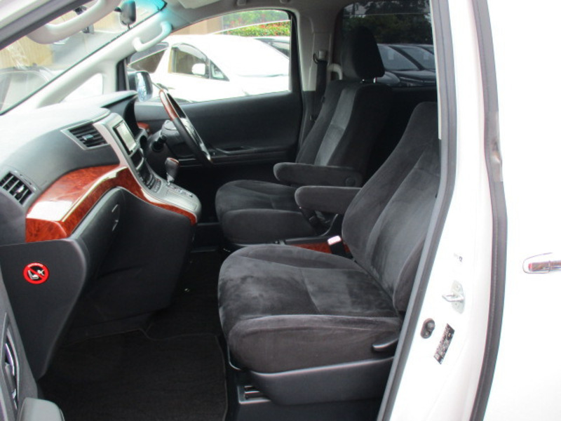 ALPHARD-4