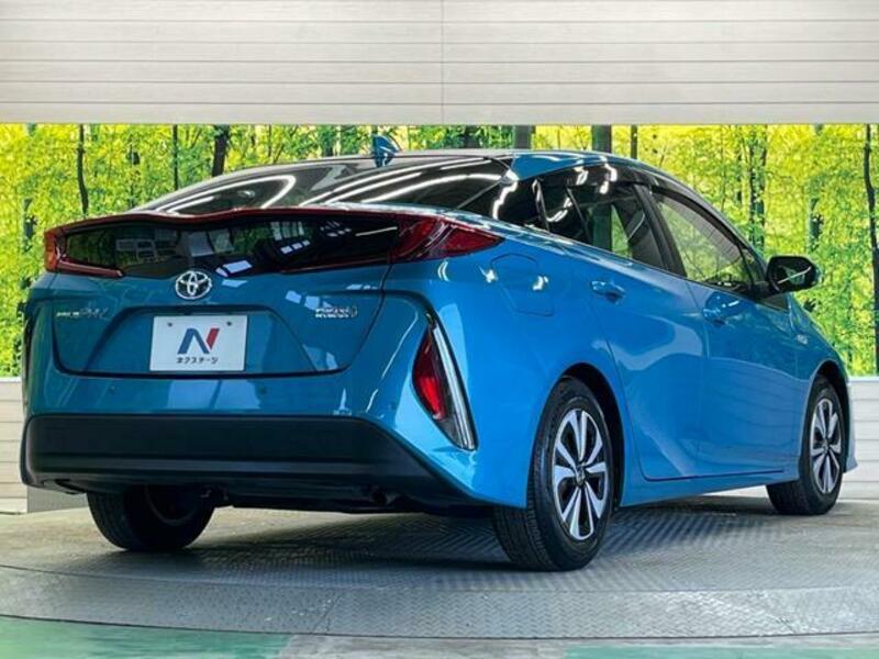 PRIUS PHV