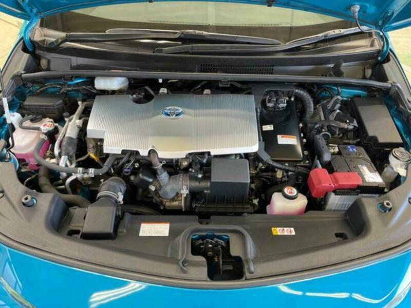 PRIUS PHV