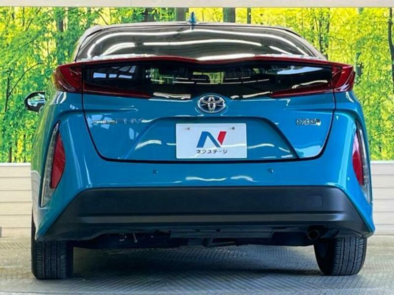 PRIUS PHV