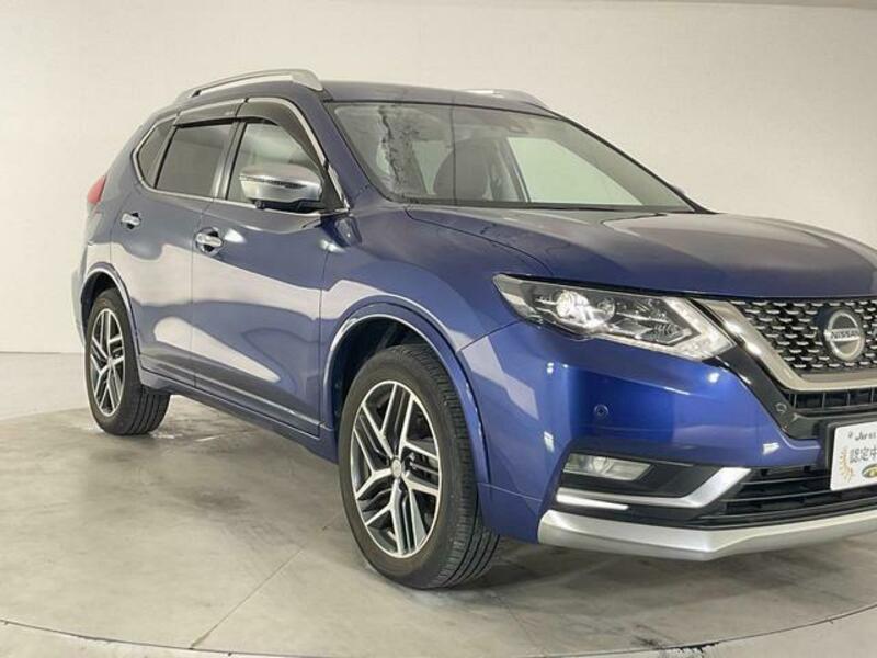 X-TRAIL