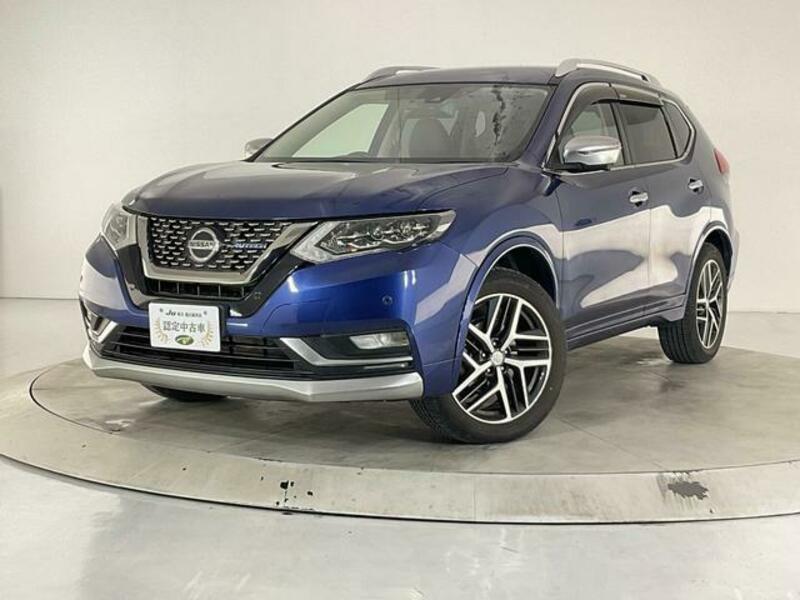 X-TRAIL