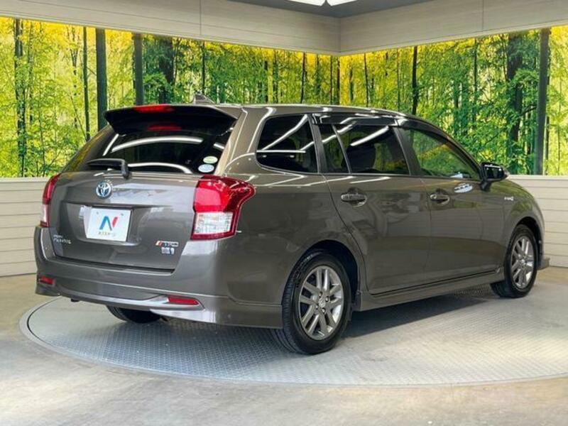 COROLLA FIELDER