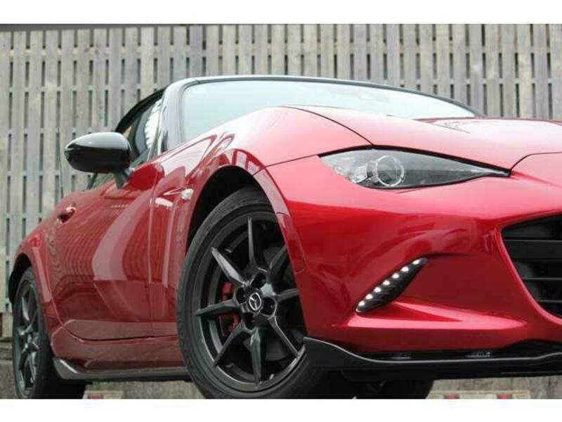 ROADSTER