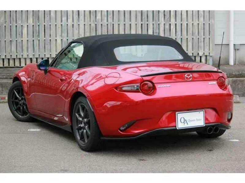 ROADSTER