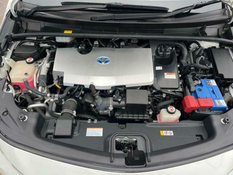 PRIUS PHV
