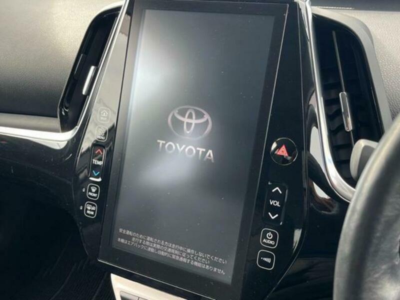 PRIUS PHV