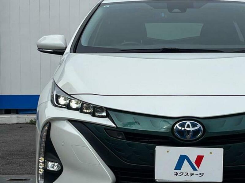 PRIUS PHV