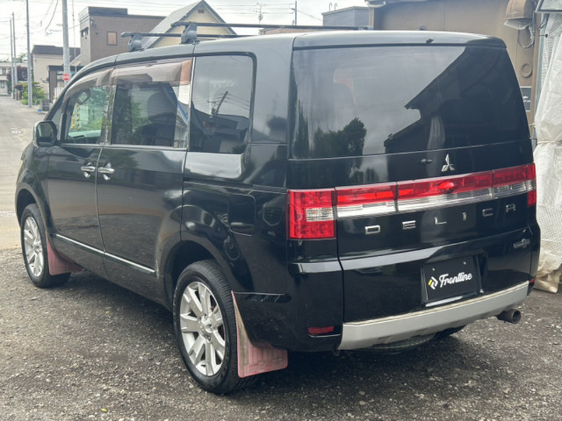 DELICA D5