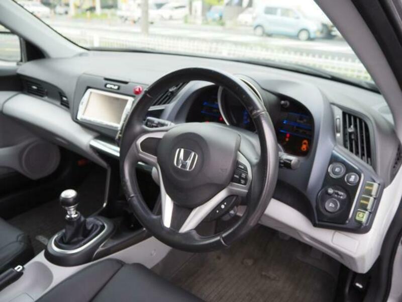 CR-Z