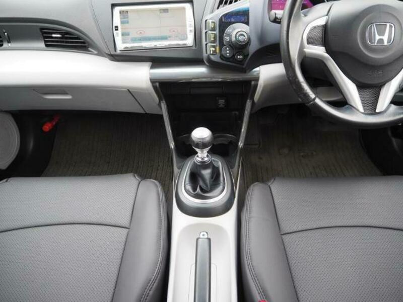 CR-Z