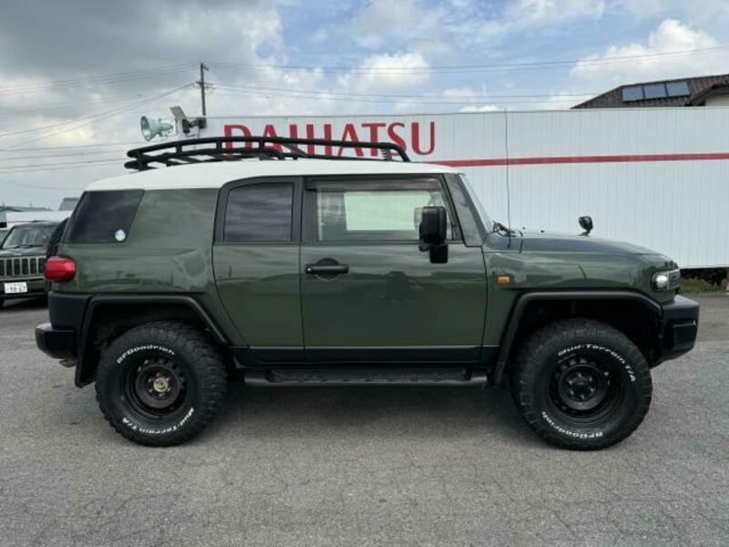 FJ CRUISER