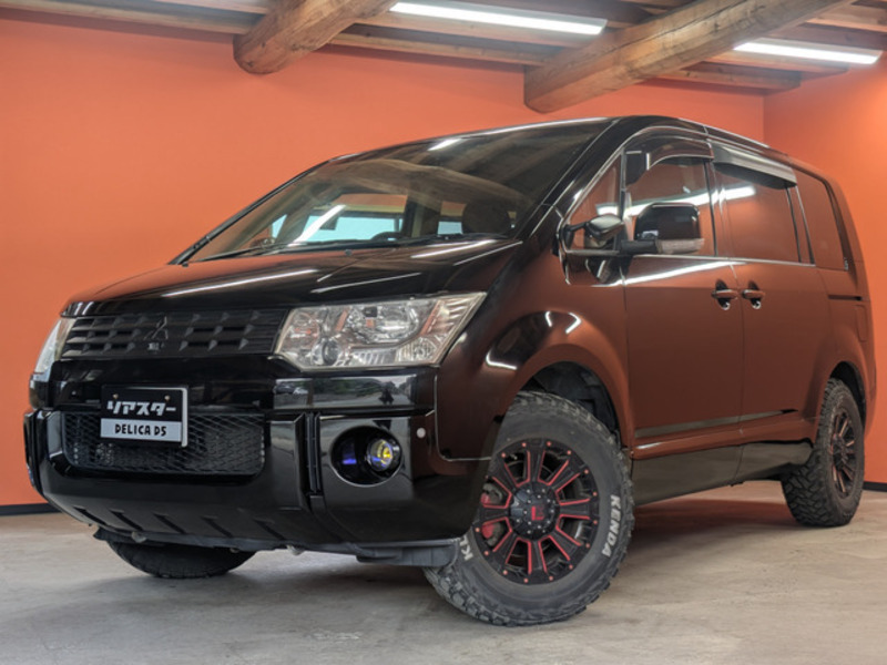 MITSUBISHI DELICA D5