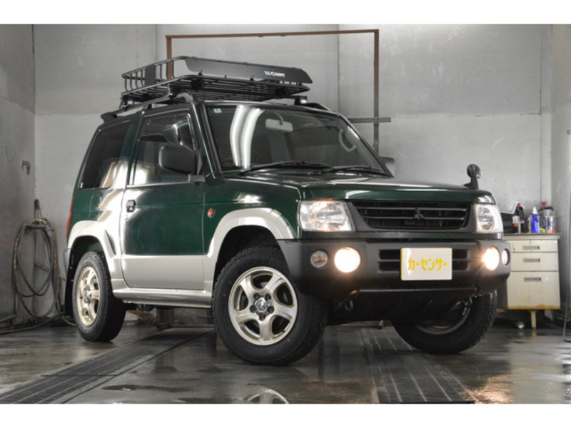 MITSUBISHI PAJERO MINI