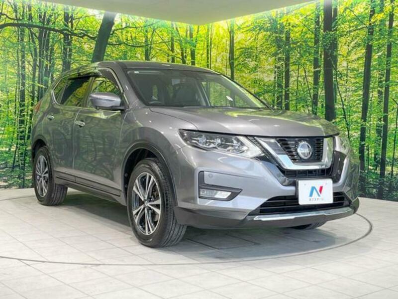X-TRAIL