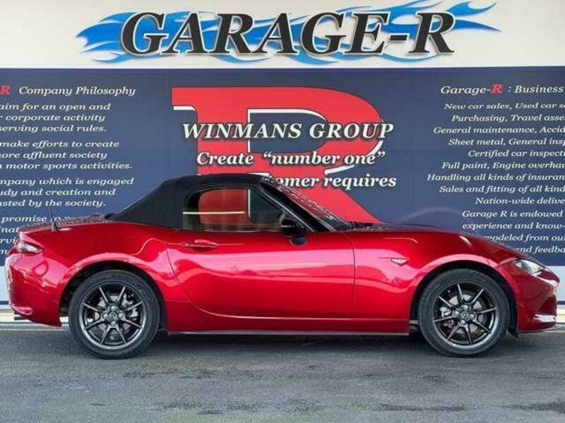 ROADSTER