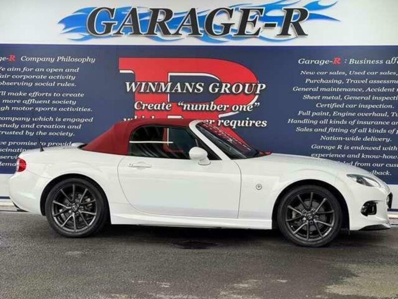 ROADSTER