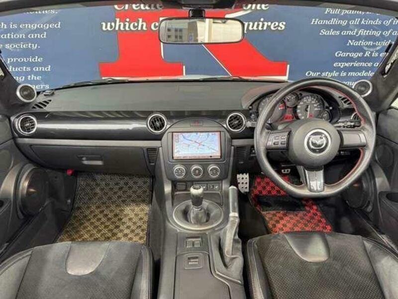 ROADSTER