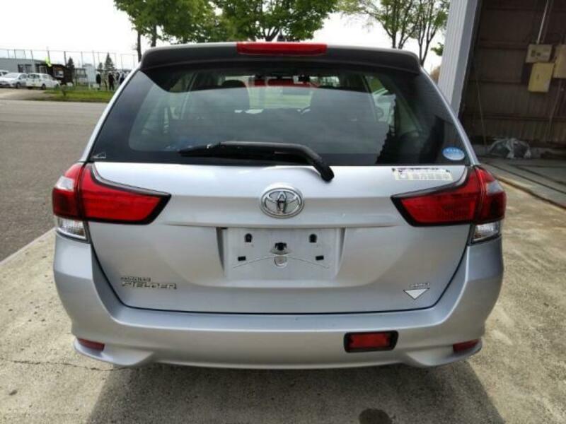 COROLLA FIELDER