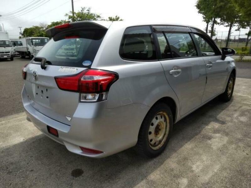 COROLLA FIELDER