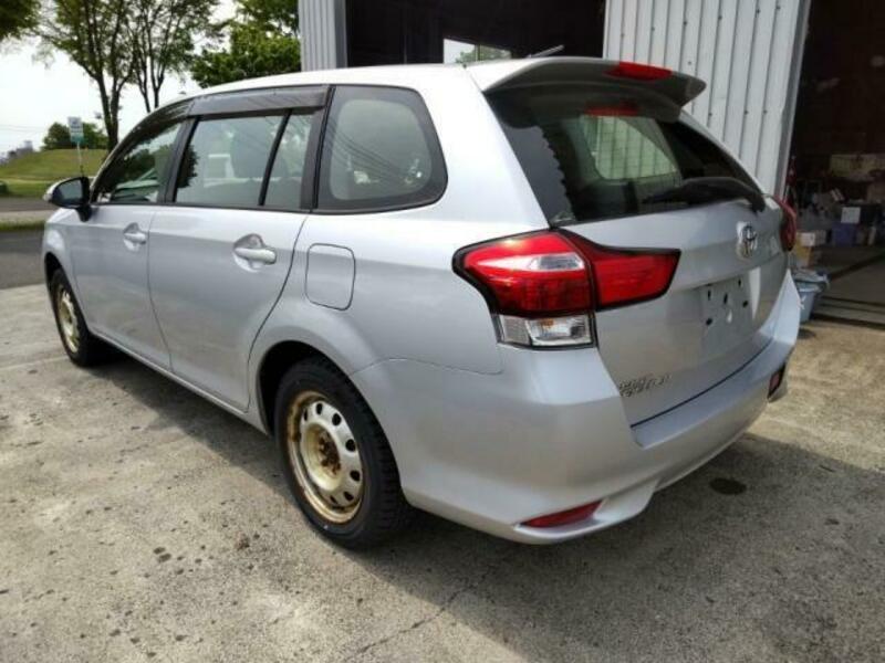 COROLLA FIELDER