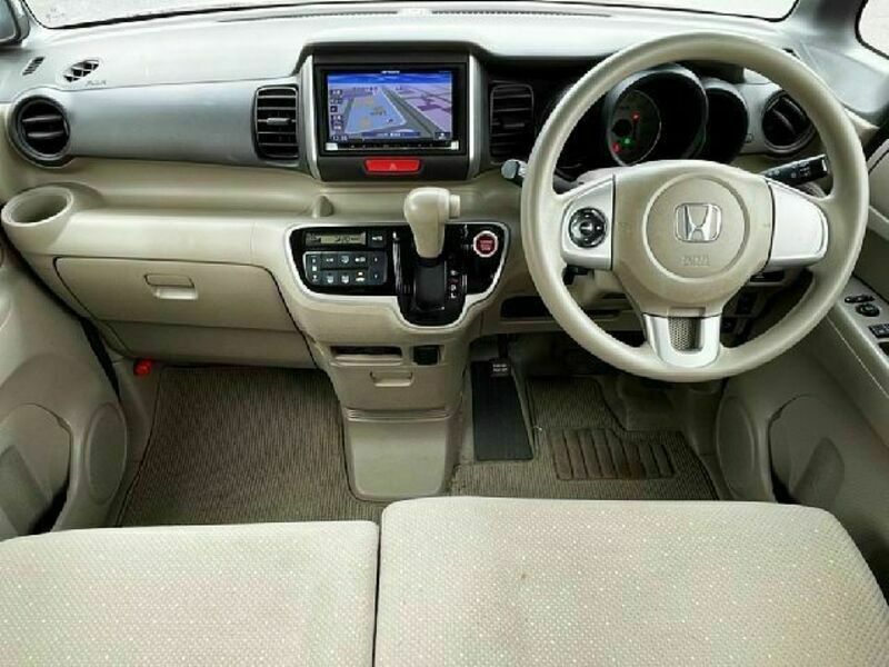 N BOX