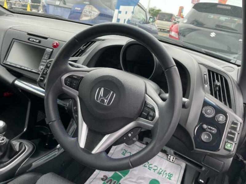 CR-Z