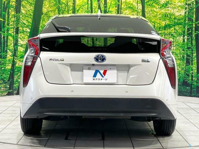 PRIUS-14