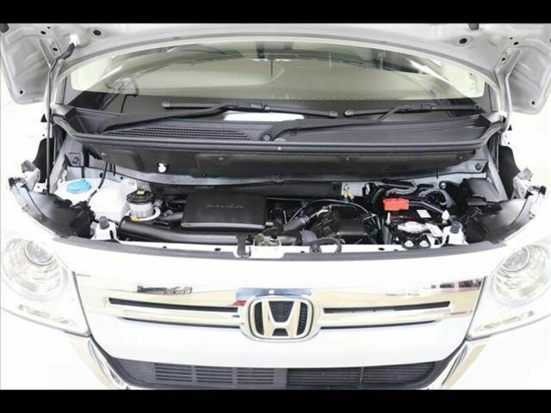 N BOX