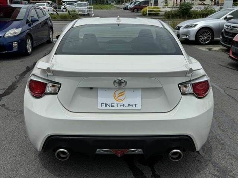 86