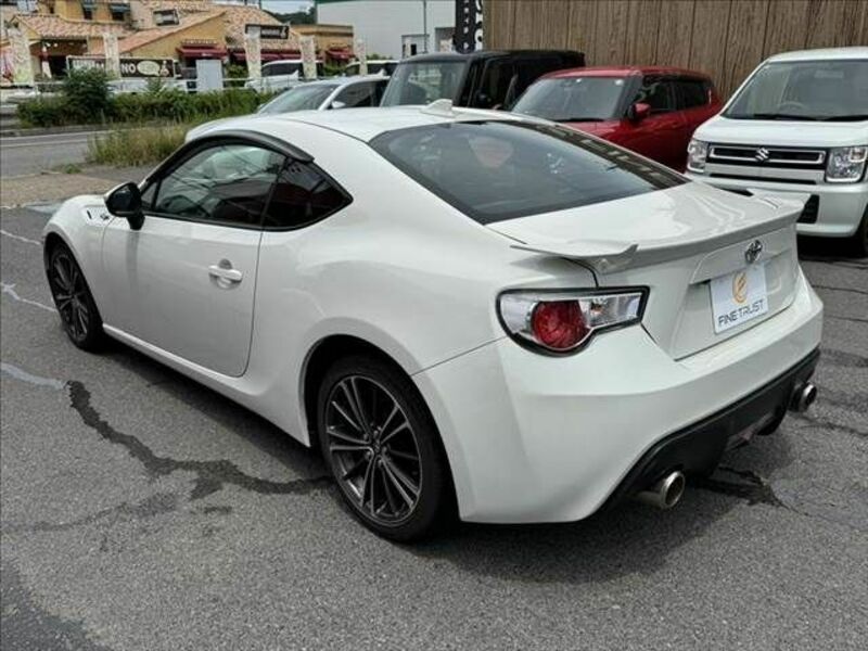 86