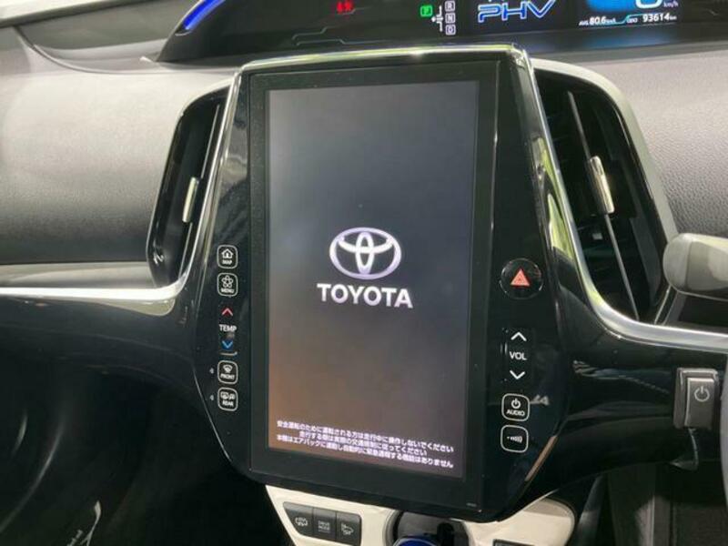PRIUS PHV