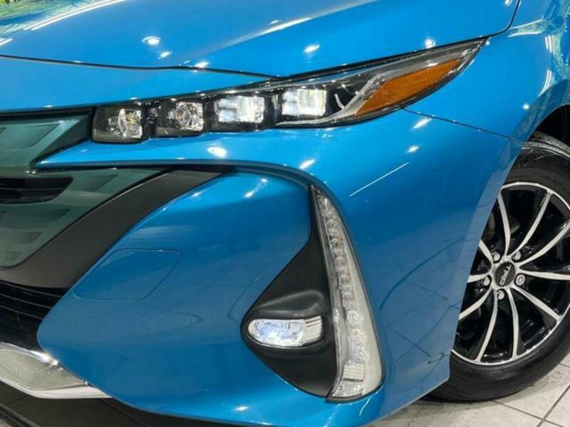 PRIUS PHV
