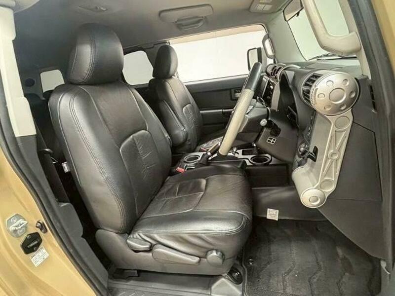 FJ CRUISER