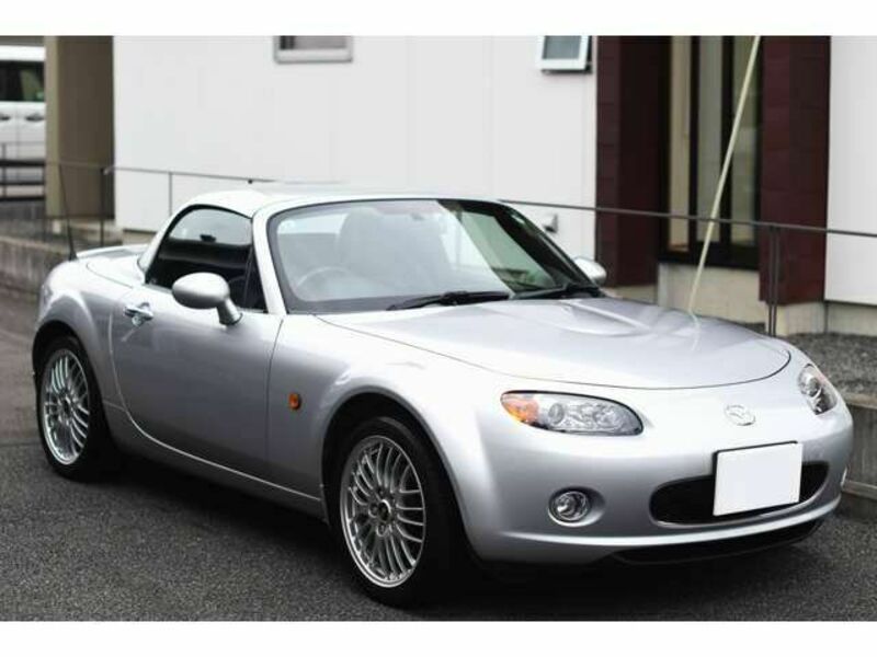 ROADSTER