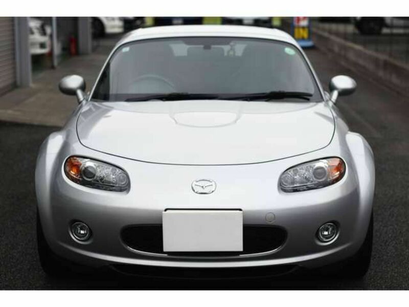 ROADSTER