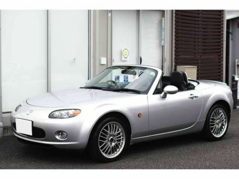 ROADSTER