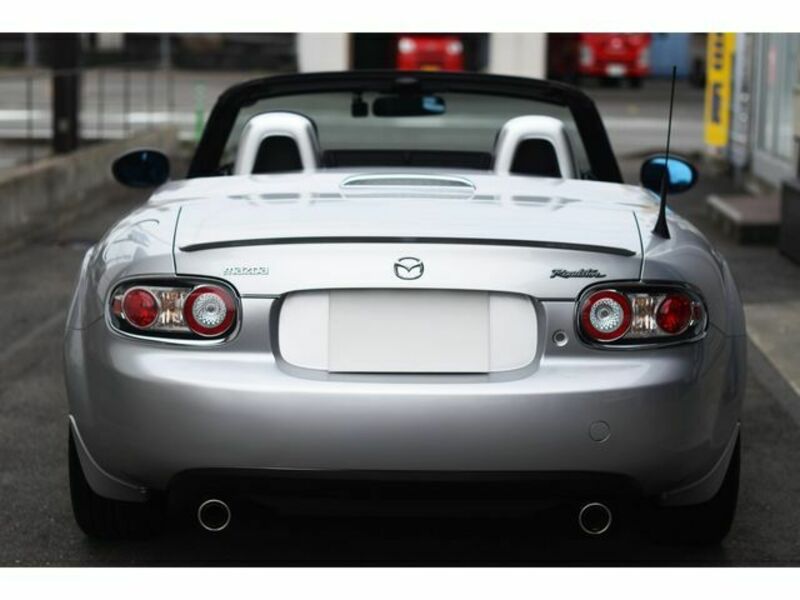 ROADSTER