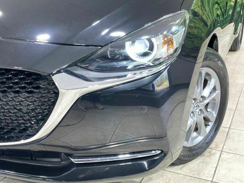 MAZDA2
