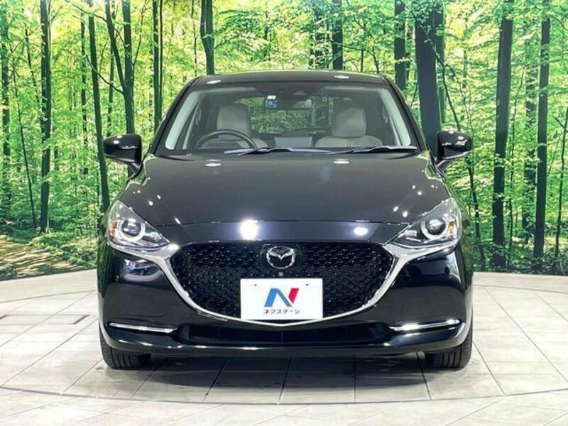 MAZDA2