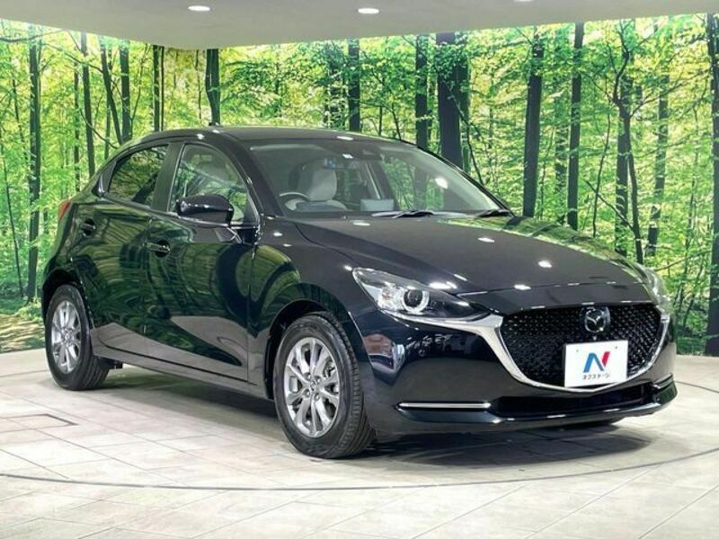 MAZDA2
