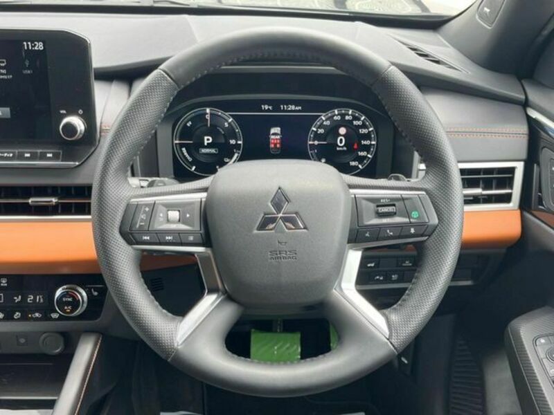 OUTLANDER PHEV